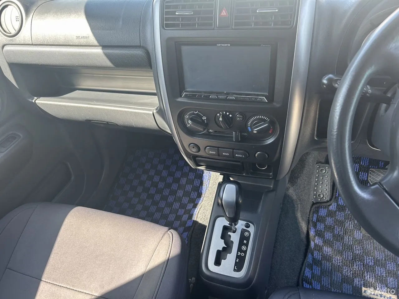 Suzuki Jimny 0.7 AT, 2012, 92 687 км