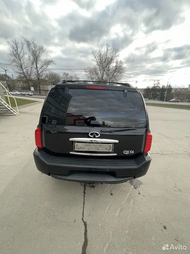Infiniti QX56 5.6 AT, 2005, 200 000 км
