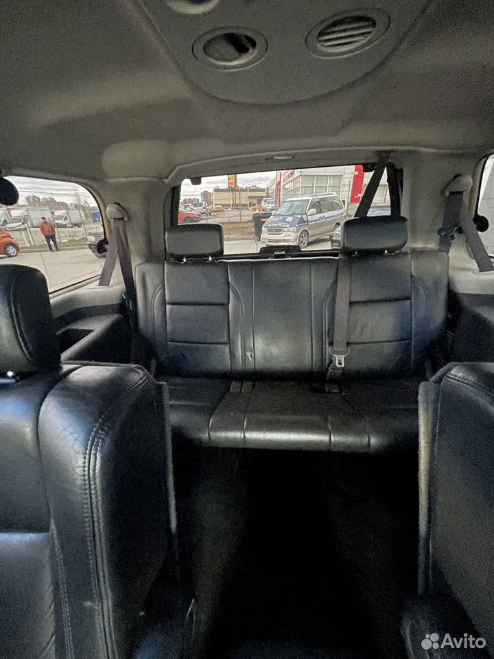 Infiniti QX56 5.6 AT, 2005, 200 000 км