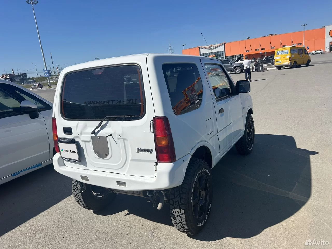 Suzuki Jimny 0.7 AT, 2012, 92 687 км